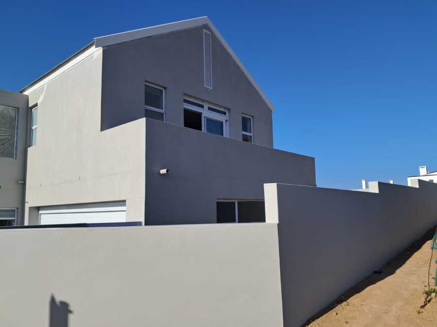 To Let 3 Bedroom Property for Rent in St Helena Views Western Cape
